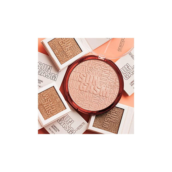 كاتريس | هايلايتر للوجه والجسم | مسحوق ناعم حريري Catrice | SUNGASM Face & Body Highlighter | Jumbo Sized, Silky Soft Powder With Light Reflecting Pigments | For All Skintones | Vegan, Paraben Free, Oil Free | Cruelty Free