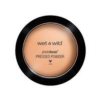 بودرة مضغوطة فوتو فوكس من ويت آند وايلد (قد تختلف العبوة) بيج دافئ wet n wild Photo Focus Pressed Powder(Packaging may vary), Warm Beige, 7.5 Gram