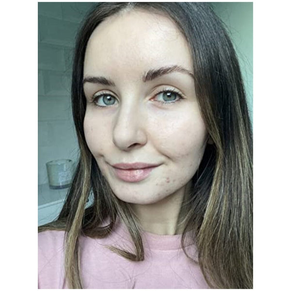 ريفوليوشن برو بلور ستيك برايمر لمكياج الوجه لتقليل المسام Revolution Pro Blur Stick, Primer for Face Makeup, Pore Minimizer, Matte Finish, Leaves Skin Looking Flawless, Suitable for All Skin Tones, 15g