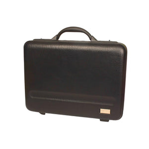 حقيبة دبلوماسية diplomatic briefcase