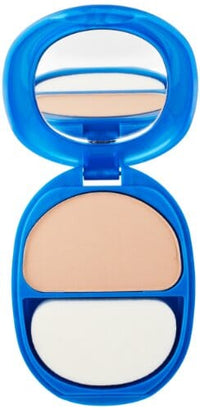 بودرة أساس للجيب من كوفر جيرل لون عاجي طبيعي CoverGirl Fresh Complexion Pocket Powder Foundation, Natural Ivory 615, 0.37 Ounce Compact