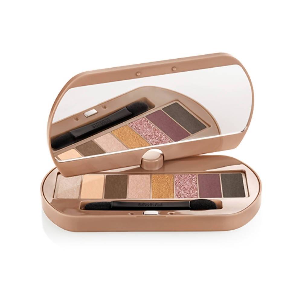 Eyes of the eyes of Bourjois Eye Catching Nude Palette