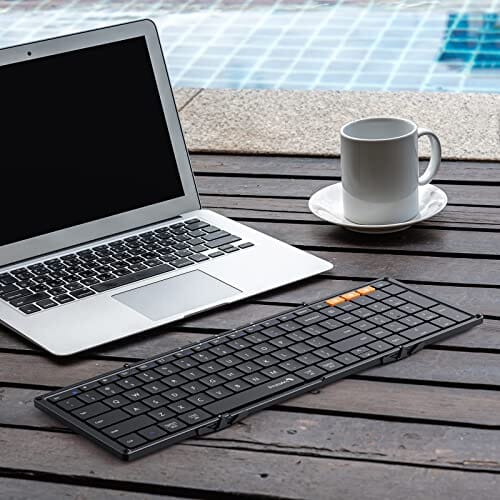 لوحة مفاتيح لاسلكية محمولة قابلة للطي Foldable Bluetooth Keyboard, ProtoArc XK01 Folding Wireless Portable Keyboard with Numeric Keypad, Full-Size Travel Keyboard for Windows iOS Android Tablet PC Smartphone, Sync Up to 3 Devices, Black