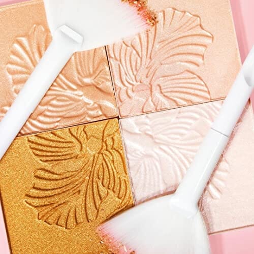 ويت أند وايلد ميغاغلو هايلايتينغ بولفوس كومباكتوس بلوسوم جلو Wetn Wild Megaglo Highlighting Polvos Compactos Blossom Glow