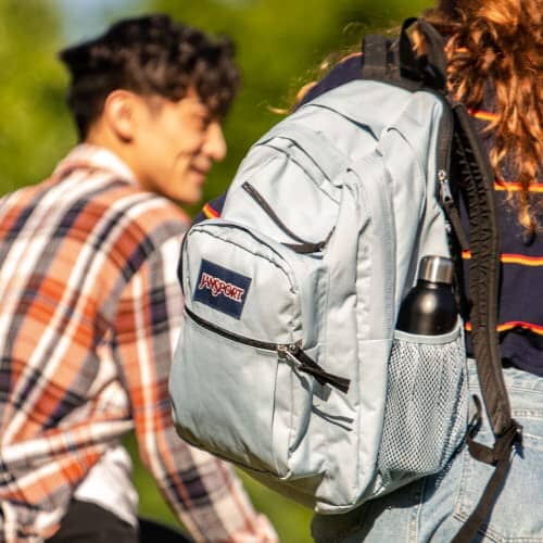 حقيبة ظهر للكمبيوتر المحمول JanSport Laptop Backpack for College, Viking Red - High-Quality Computer Bag with 2 Compartments, Ergonomic Shoulder Straps, 15” Laptop Sleeve, Haul Handle - Book Rucksack