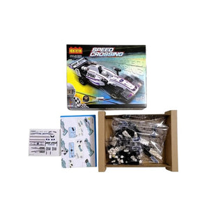 مكعبات تعليمية بلاستيكية سيارة سباق Plastic educational blocks in a racing car cartoon box